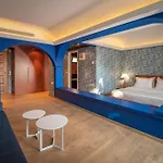Ramada Poseidon فندق لوتراكي