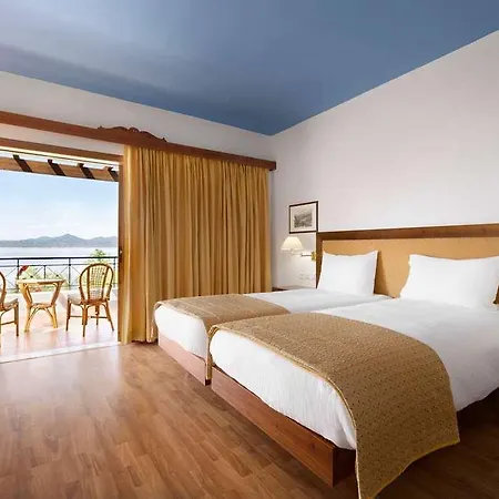Ramada Poseidon Отель