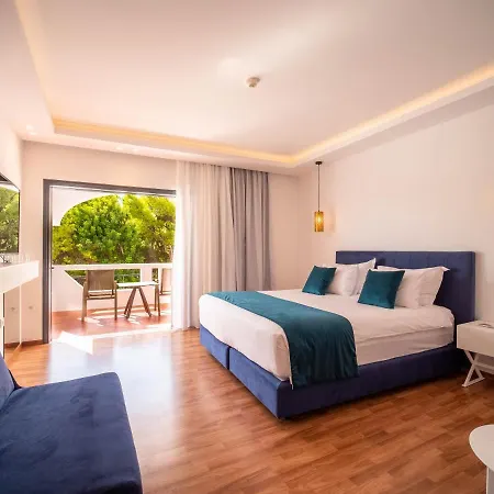 Ramada Poseidon Отель Лоутраки