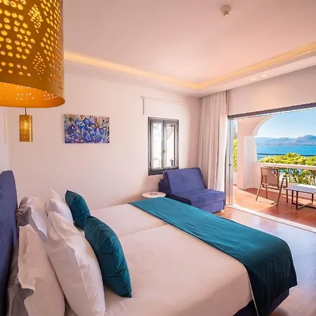 Отель Ramada Poseidon