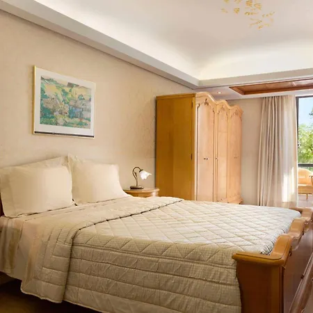 Ramada Poseidon 5* Loutráki