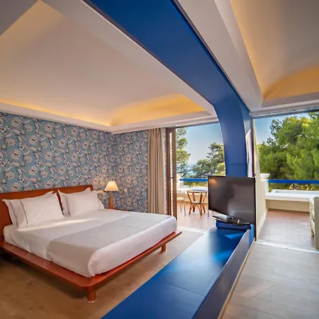 Отель Ramada Poseidon