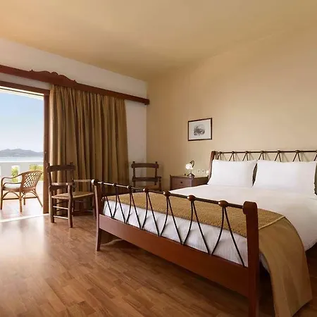 Ramada Poseidon Hotell