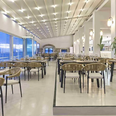 Hotel Ramada Poseidon 5*