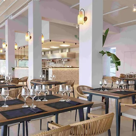 Ramada Poseidon 5* Loutraki (Corinthia)