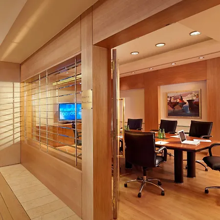 Ramada Poseidon Loutráki