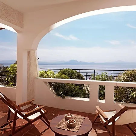Ramada Poseidon Hotell