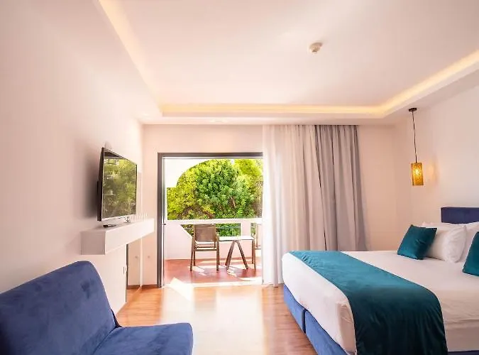 Ramada Poseidon 5* Лоутраки