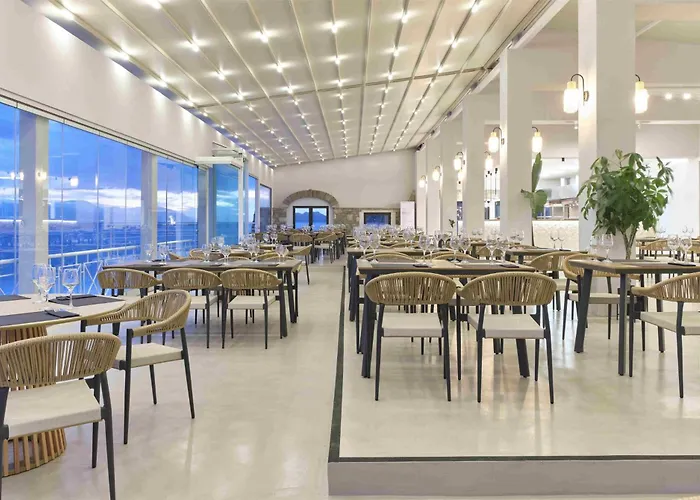 Hotel Ramada Poseidon 5*