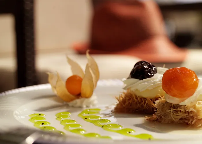 Ramada Poseidon Hotell